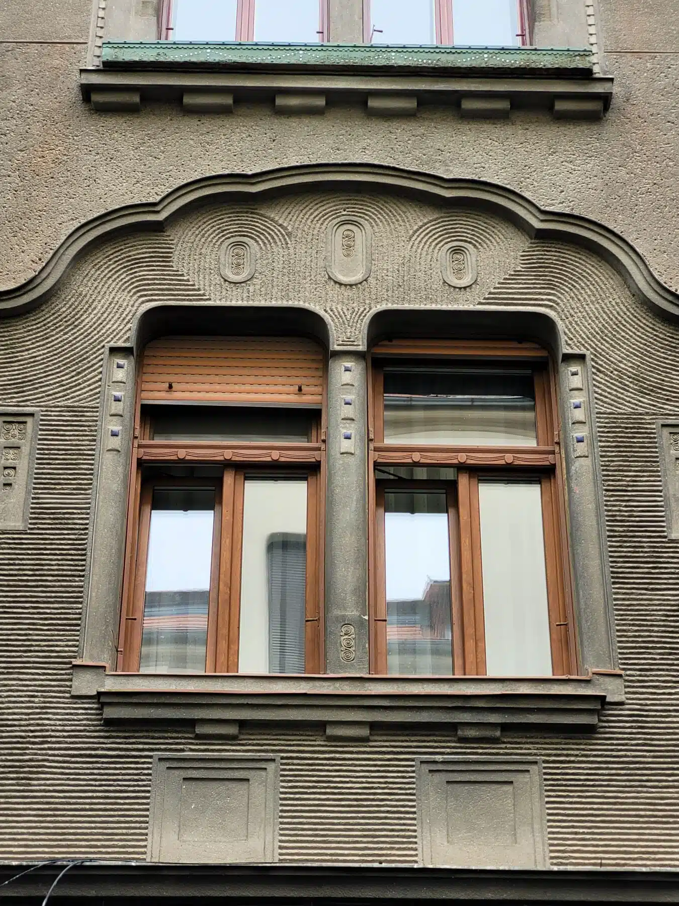 Texturi uitate – tencuieli istorice. Cercetare și studii practice pentru reperații și întreținere  – Asociația Pro Patrimonio