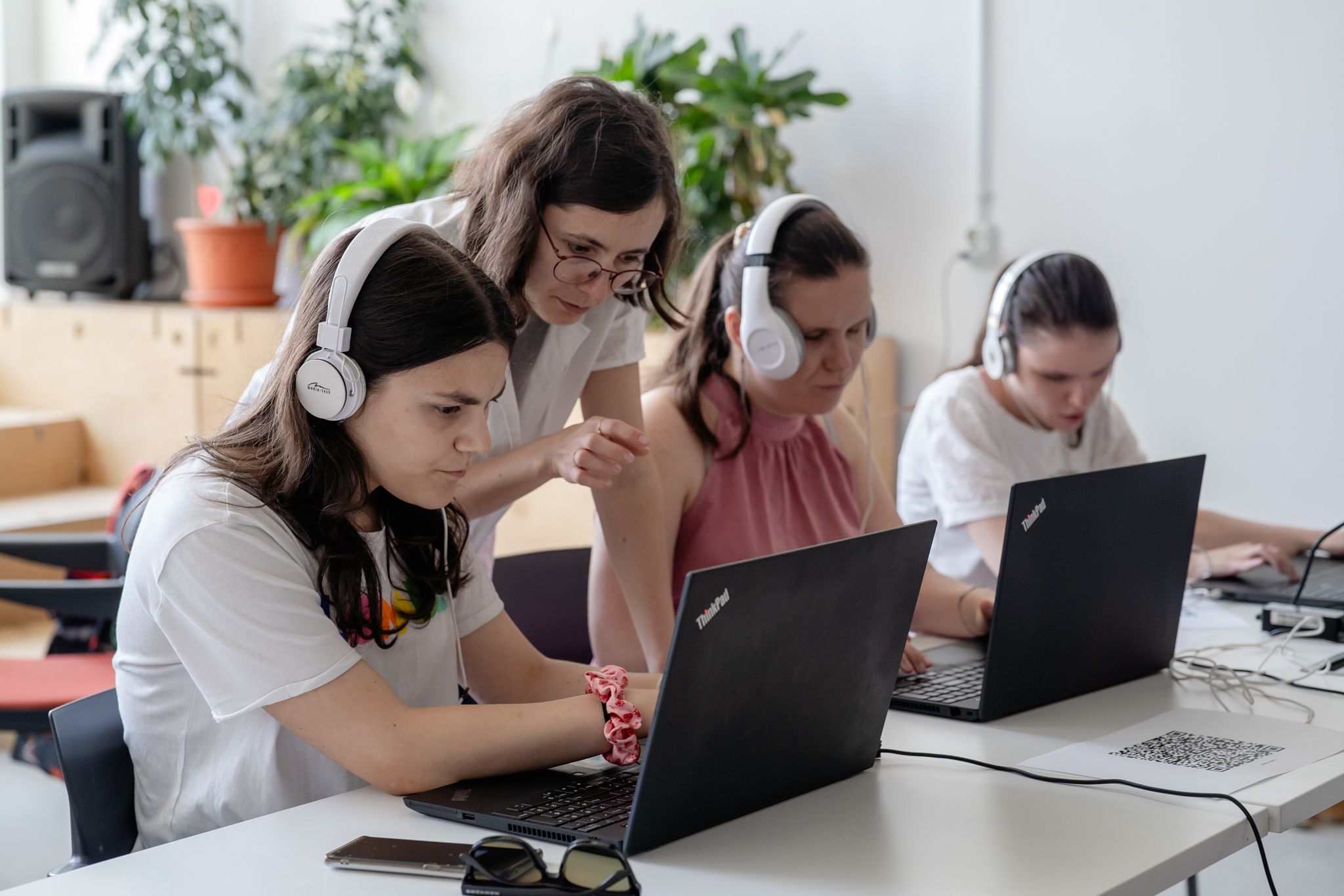 Spațiu public incluziv – model de bună practică pentru UAUIM – Asociația La Firul Ierbii