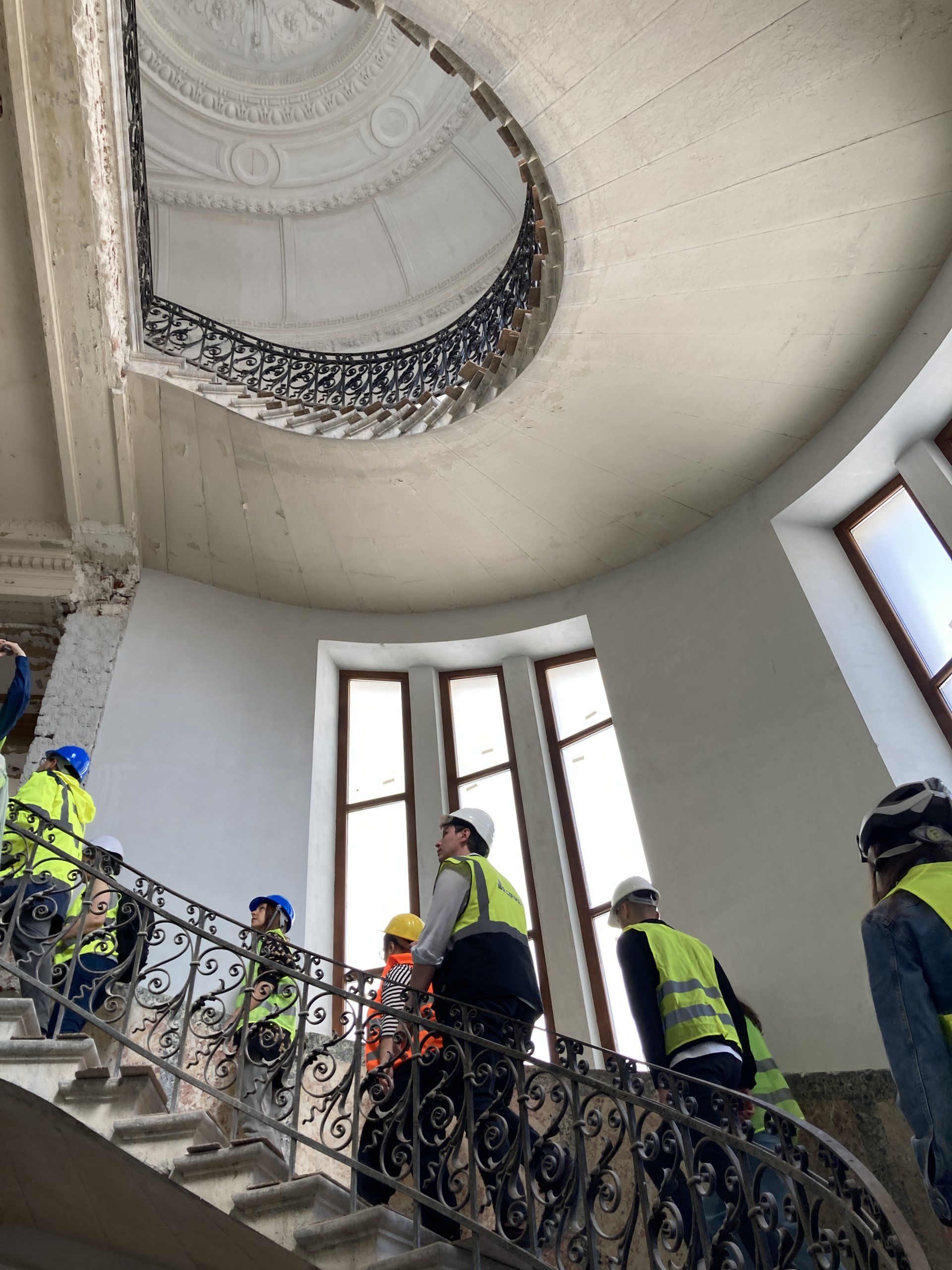 Relația dintre arhitectură  și componentele artistice, la monumentele istorice (III) – Art Conservation Support