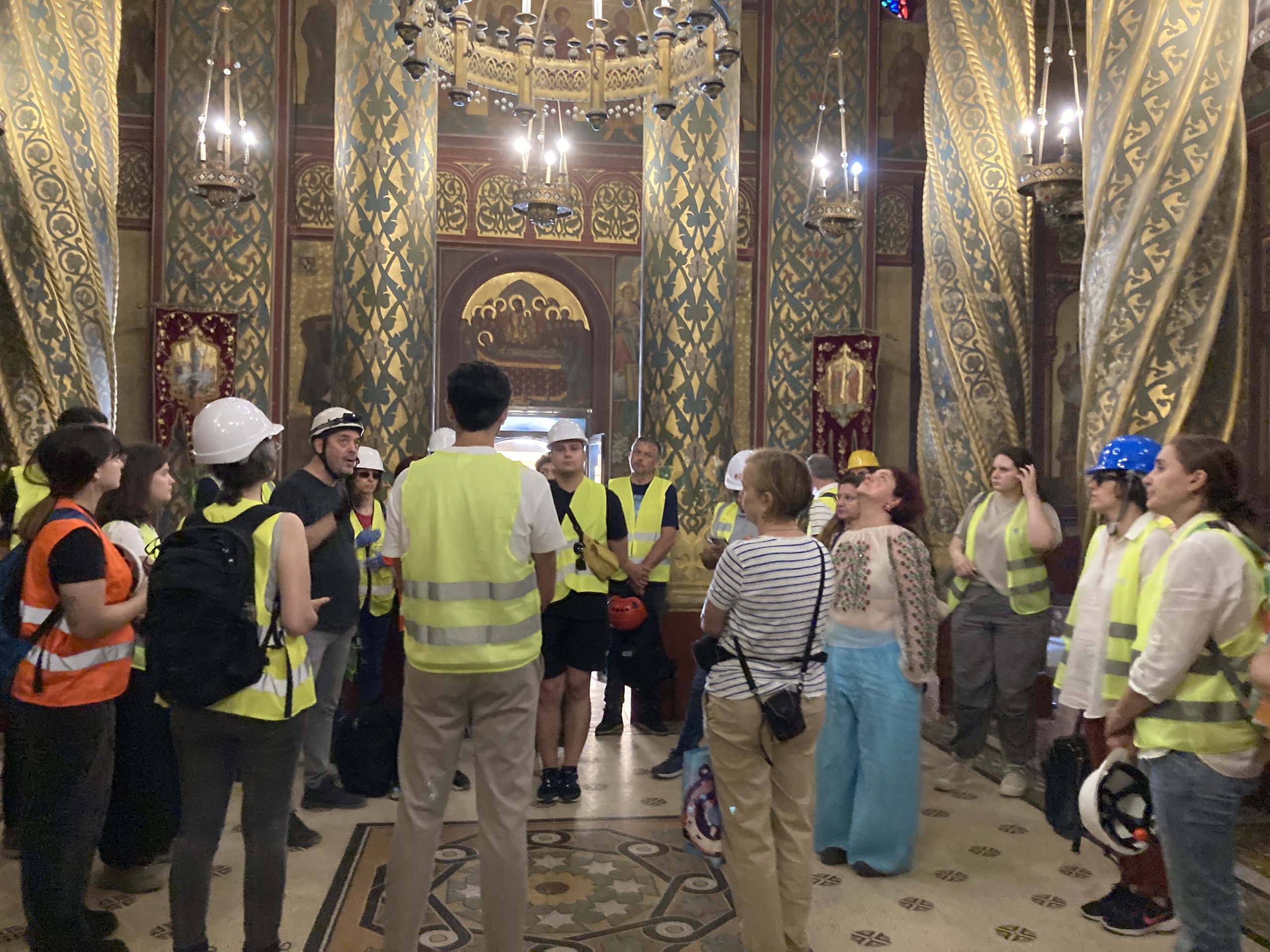 Relația dintre arhitectură  și componentele artistice, la monumentele istorice (III) – Art Conservation Support
