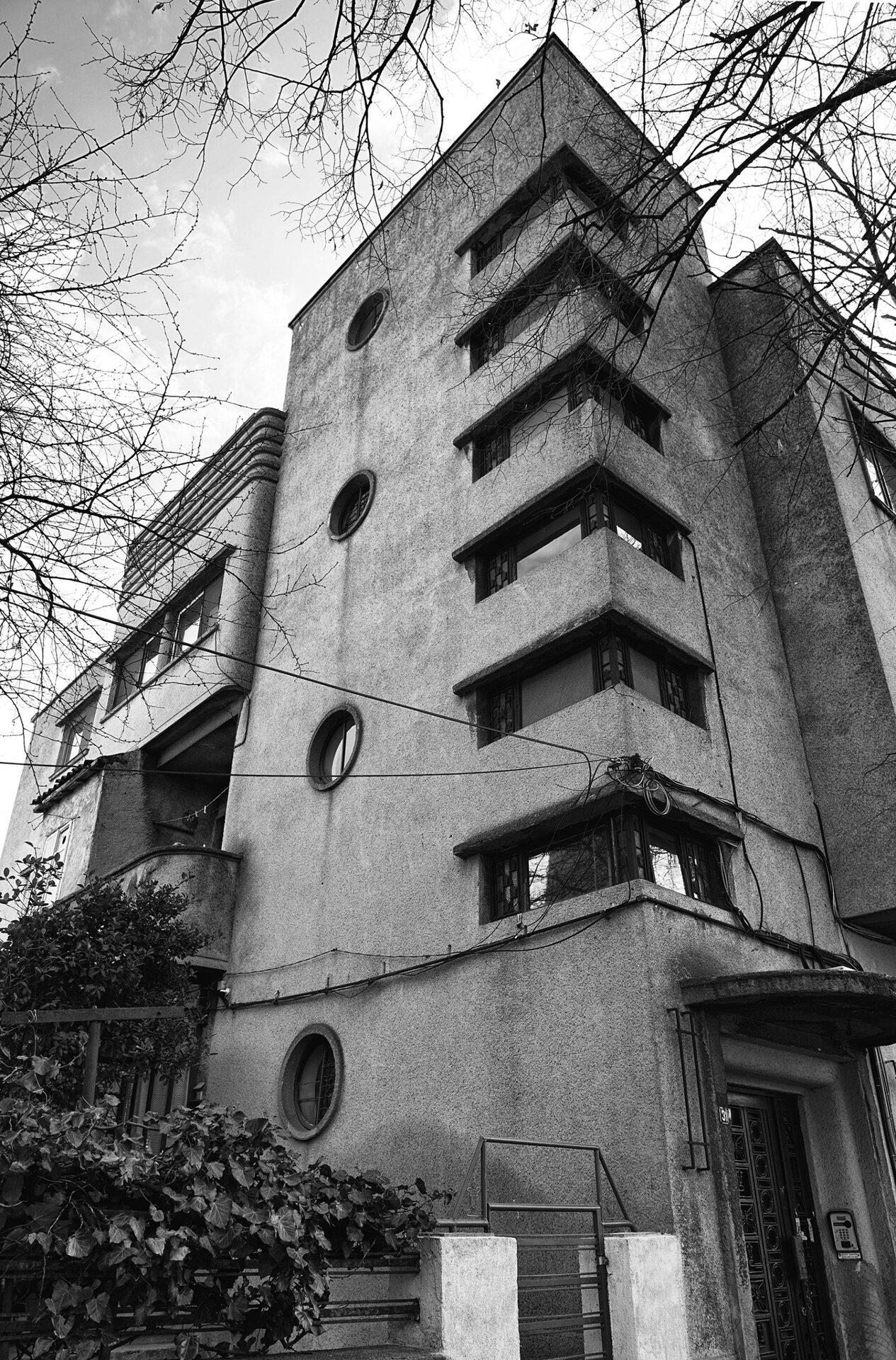 Goldstein Maicu. Vilele moderne. Constanța 1931-1940 – Filiala Teritorială București a OAR