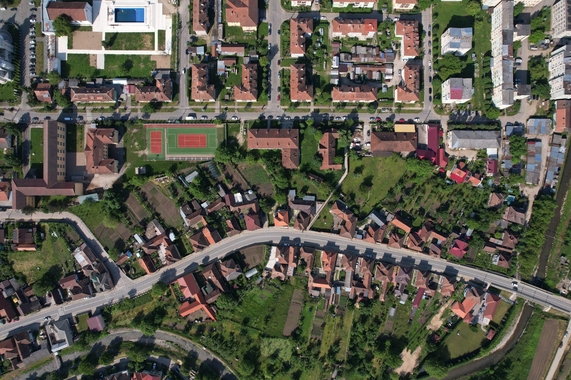 Moșteniri ascunse ale Războiului Rece: teritorii, arhitecturi și memorie locală – Asociația pentru Dezvoltare Durabilă URBANIA (ADD URBANIA)