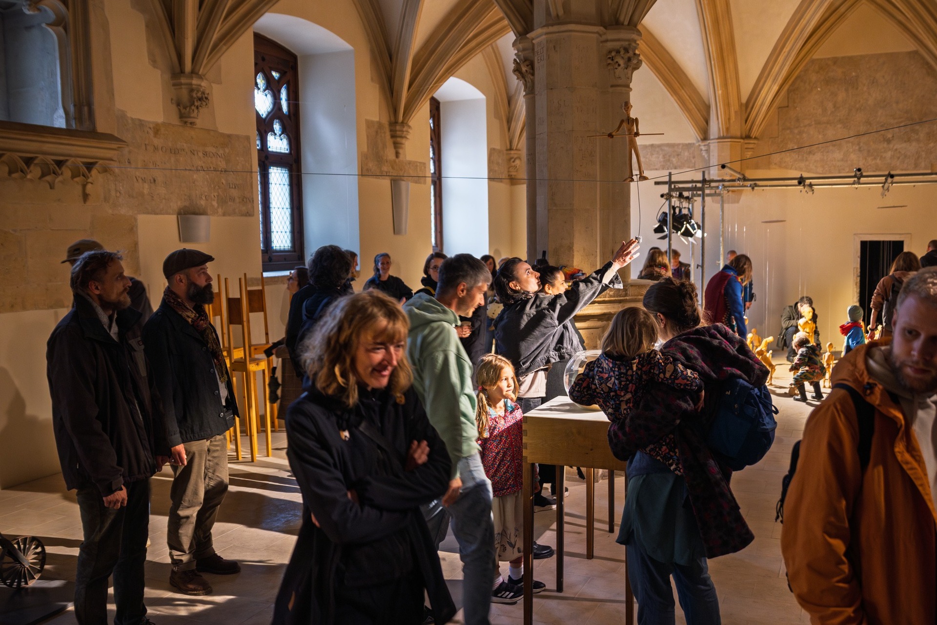 Itinerarea expoziției „Veneția dus-întors: Selfie Automaton” – Asociația PlusMinus